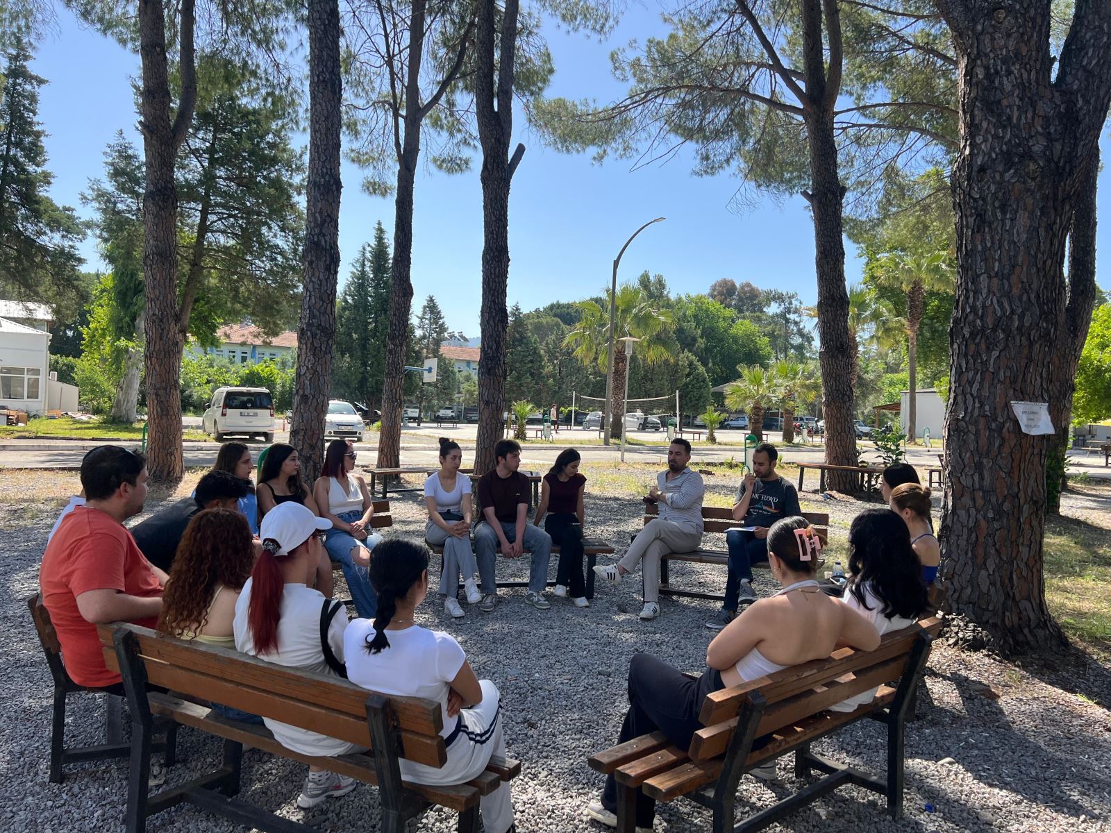 A quality circle was formed with the students, and each student's opinion was recorded.